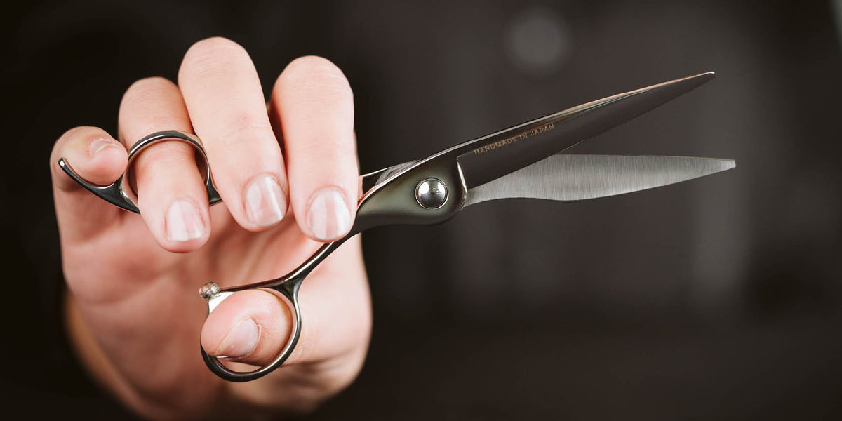 DIAVOLO-BUTTERFLY-6.2-Schneideschere-Scherenschmiede-dfa-Deutsche-Friseur-Akademie