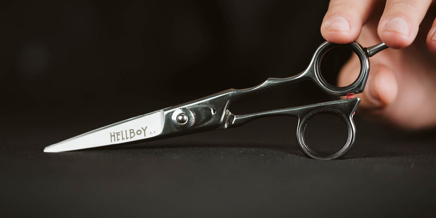 DIAVOLO-HELLBOY-5.7-Schneideschere-Scherenschmiede-dfa-Deutsche-Friseur-Akademie