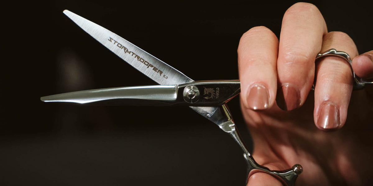 DIAVOLO-STORMTROOPER-5.5-Schneideschere-Scherenschmiede-dfa-Deutsche-Friseur-Akademie