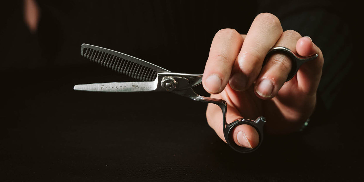 Friseurschere "Firenze Thinner" – Glanz der Geschichte