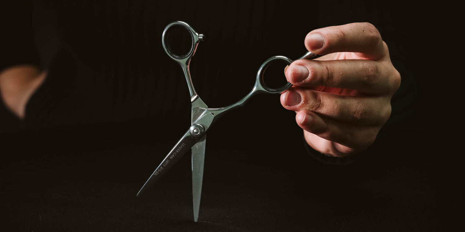 Friseurschere "Lefty Ergo" – Form und Funktion