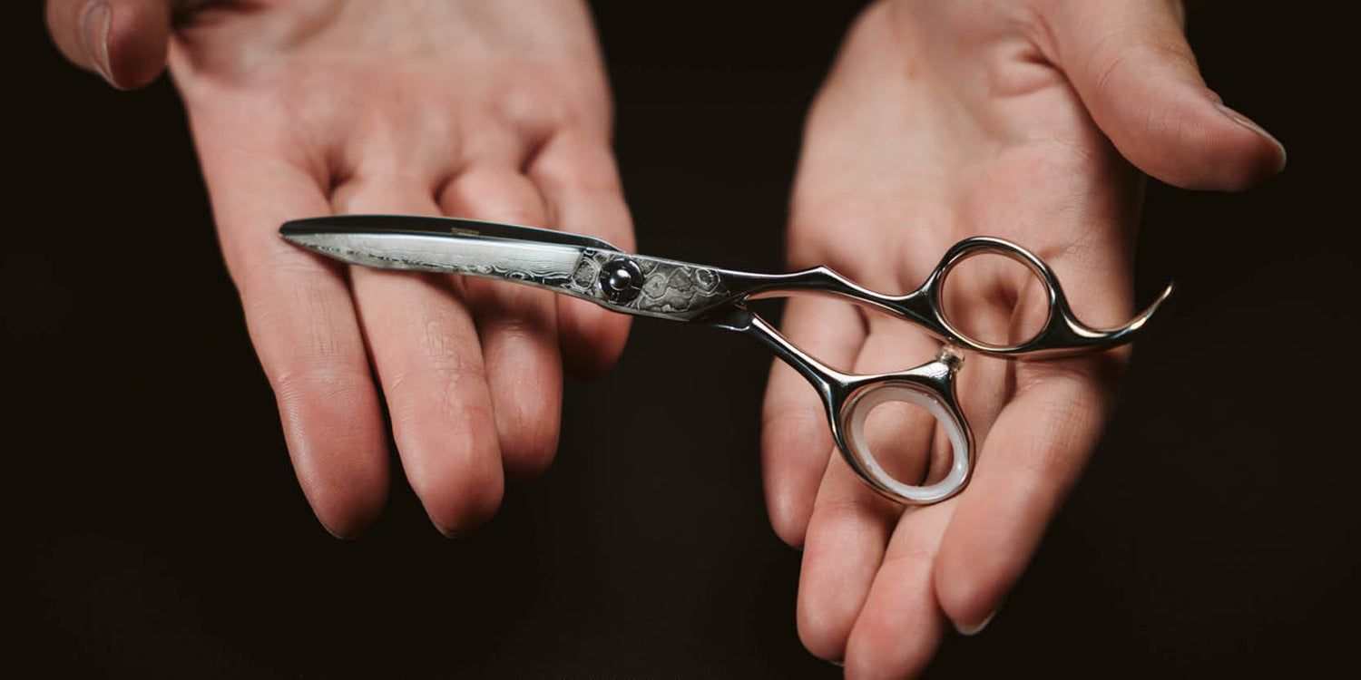 Friseurschere "Damast 5.5" – Präzision trifft Perfektion