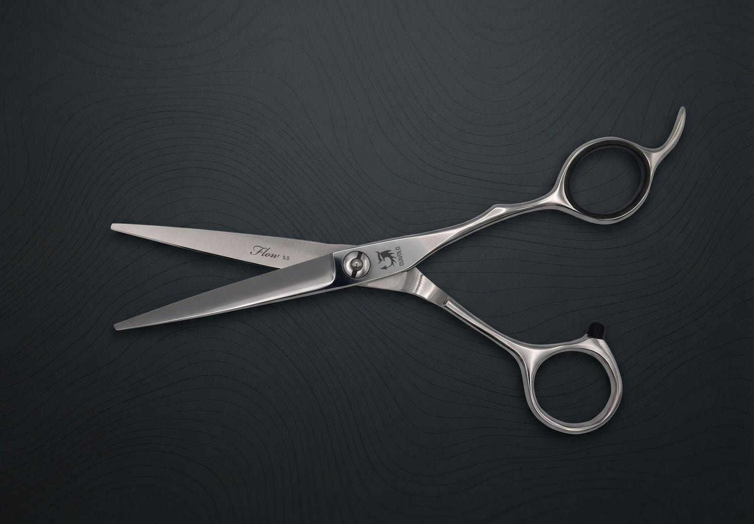 Leader Haarschneideschere aus rostfreiem Stahl mit ergonomischem Design und glatten Klingen für Friseurbedarf