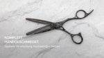 Friseurschere "The Rock Three Zero" – Rebellion der Form von DIAVOLO mit handgeschmiedeter Präzision und langlebigem Design.
